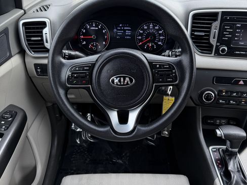 Used 2019 Kia Sportage LX FWD image 13