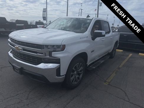 Used 2021 Chevrolet Silverado 1500 LT w/ Texas Edition Plus AWD/4WD image 4