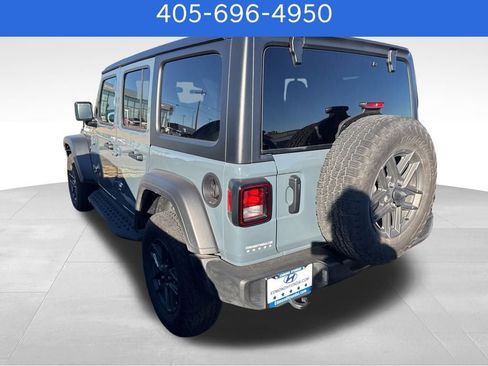 Used 2024 Jeep Wrangler Sport S image 4
