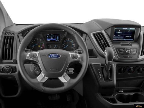 Used 2018 Ford Transit 350 XLT image 5