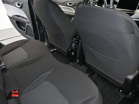 Used 2024 Jeep Compass Sport AWD/4WD image 12