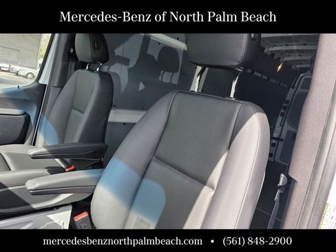 New 2026 Mercedes-Benz Sprinter 2500 image 12