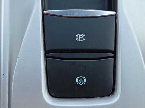 Certified 2022 Ford Explorer King Ranch w/ Class IV Trailer Tow Package image 21