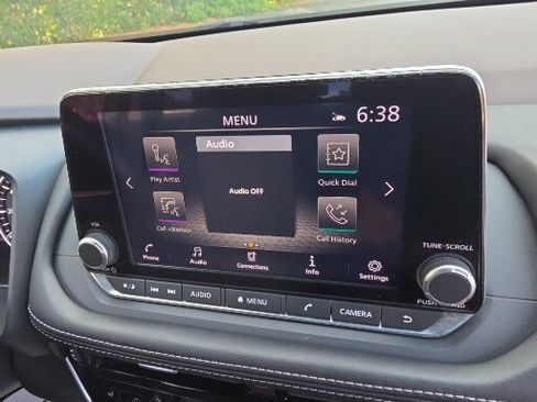 Used 2022 Nissan Rogue SL FWD image 12