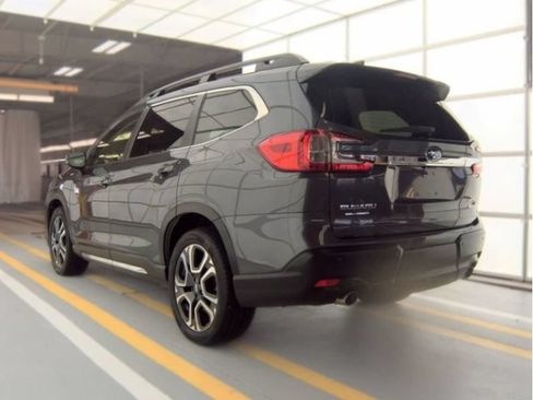 Used 2024 Subaru Ascent Limited AWD/4WD image 3