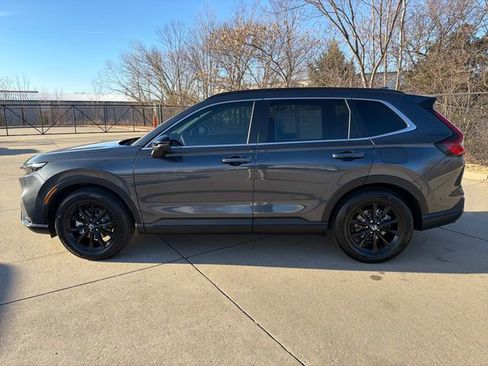 Used 2025 Honda CR-V Sport-L image 2