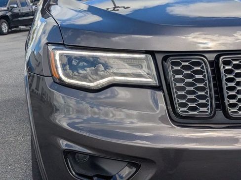 Used 2021 Jeep Grand Cherokee Laredo X RWD image 12