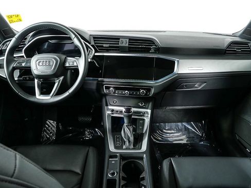 Used 2024 Audi Q3 2.0T Premium Plus w/ Premium Plus Package image 21