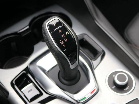 New 2025 Alfa Romeo Giulia Intensa w/ Driving Assist Package image 52