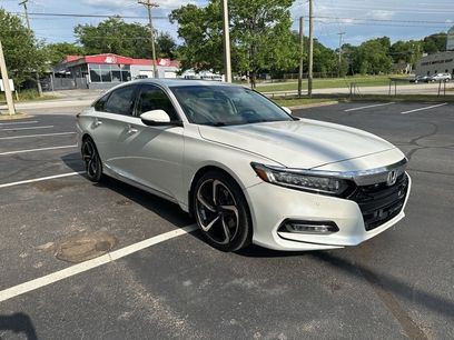 Used 2019 Honda Accord Touring