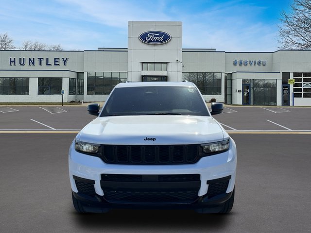 Used 2024 Jeep Grand Cherokee L Altitude AWD/4WD image 2