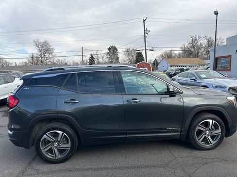 Used 2020 GMC Terrain SLT image 8