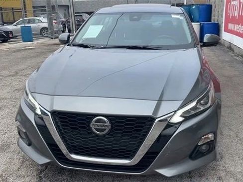Used 2021 Nissan Altima 2.5 Platinum image 22