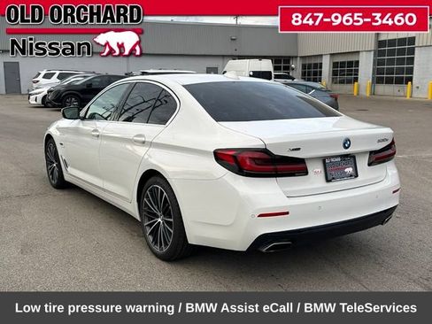 Used 2022 BMW 530e xDrive AWD/4WD image 9