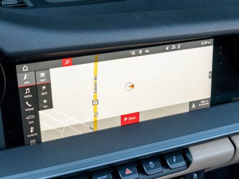 Certified 2021 Porsche 911 Carrera image 27