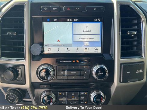 Used 2018 Ford F150 Lariat w/ Equipment Group 502A Luxury AWD/4WD image 16