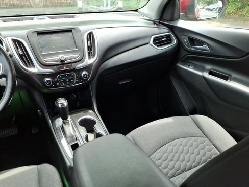 Used 2019 Chevrolet Equinox LT FWD image 15