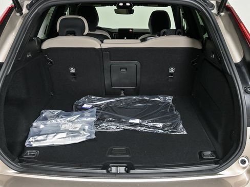 New 2026 Volvo XC60 B5 Core image 30