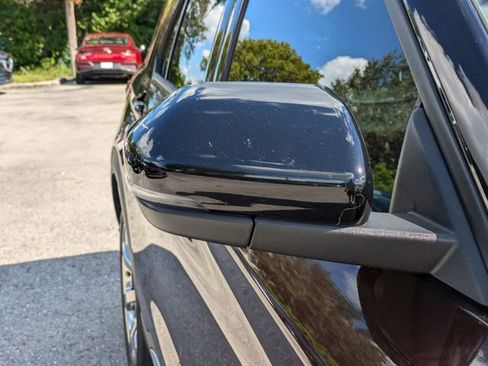 Used 2020 Ford Explorer Platinum w/ Premium Technology Package image 14