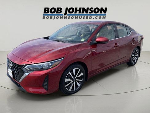 Used 2024 Nissan Sentra SV w/ SV Premium Package image 7