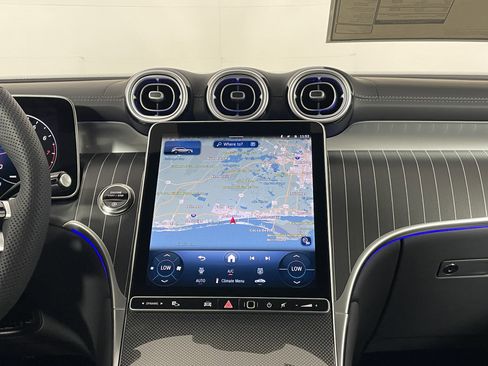 New 2026 Mercedes-Benz GLC 300 image 17