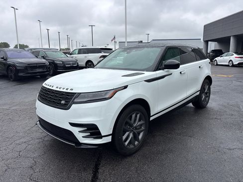Used 2026 Land Rover Range Rover Velar Dynamic SE AWD/4WD image 3