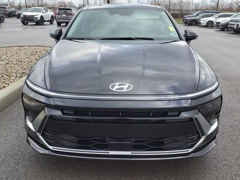 Certified 2025 Hyundai Sonata SEL image 3
