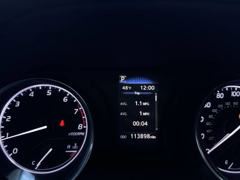 Used 2019 Toyota Camry LE image 15