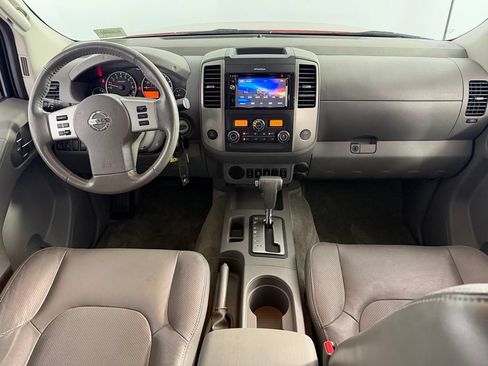 Used 2016 Nissan Frontier SL RWD image 13