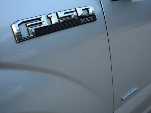 Used 2017 Ford F150 XLT w/ Equipment Group 302A Luxury RWD image 8