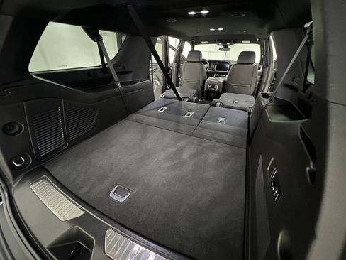 Used 2021 GMC Yukon XL Denali AWD/4WD image 65