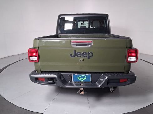 Used 2023 Jeep Gladiator Sport w/ Off Road Group AWD/4WD image 5