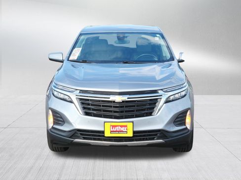 Used 2024 Chevrolet Equinox LT FWD image 2