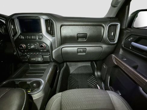 Used 2021 Chevrolet Silverado 1500 LT Trail Boss w/ Convenience Package II AWD/4WD image 30