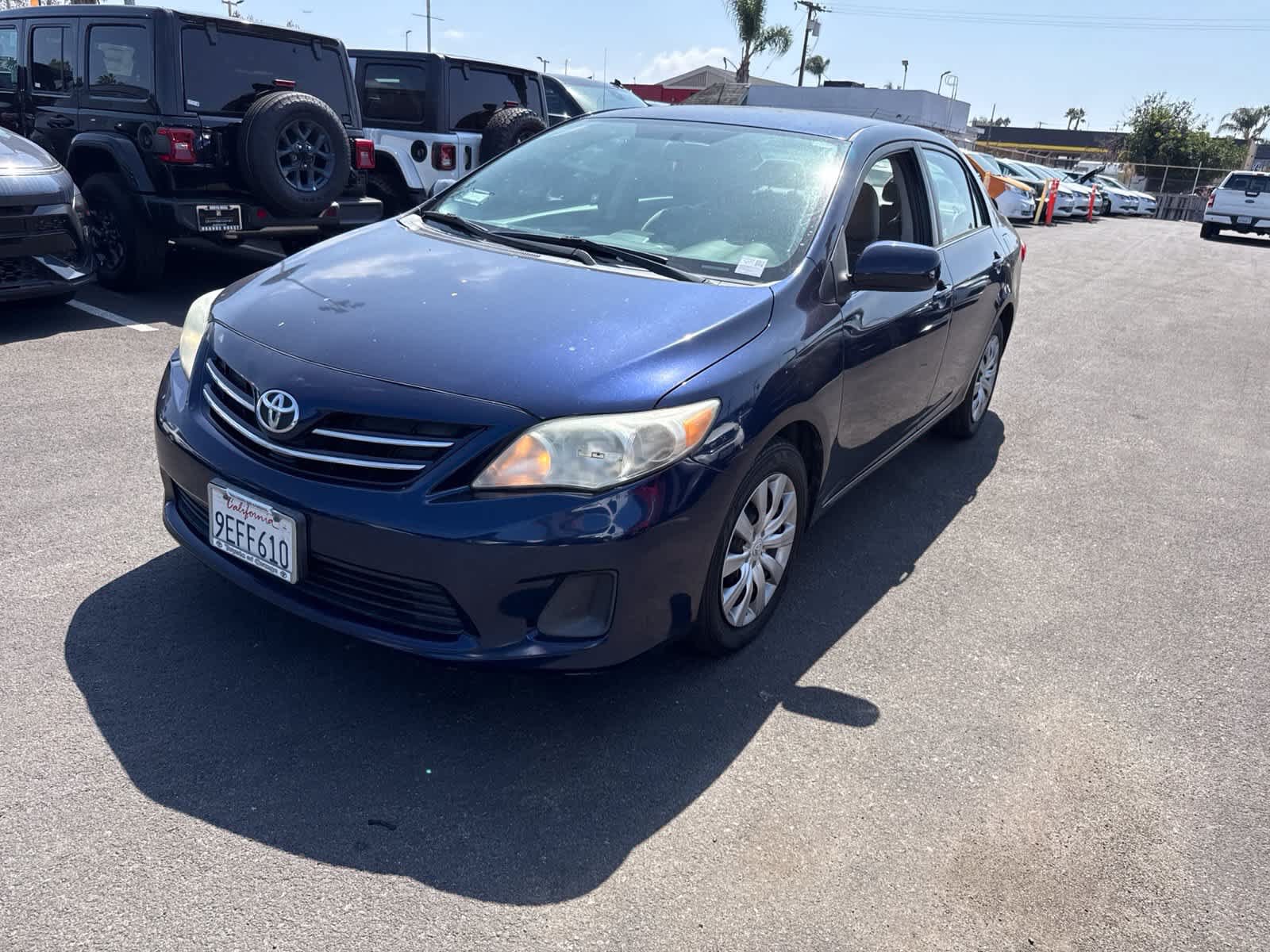 Used 2013 Toyota Corolla LE FWD image 1