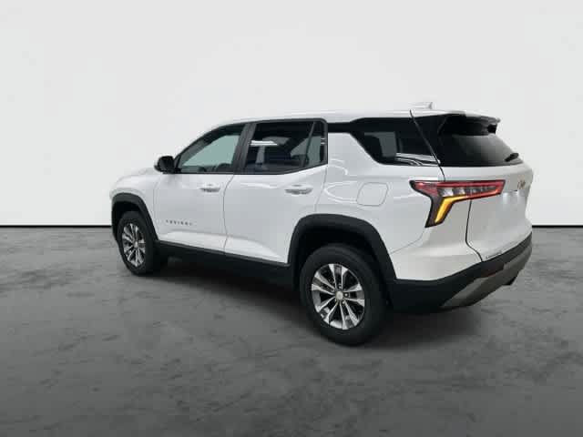Used 2026 Chevrolet Equinox LT FWD image 9