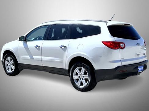 Used 2011 Chevrolet Traverse LT w/ Personal Connectivity Package image 7