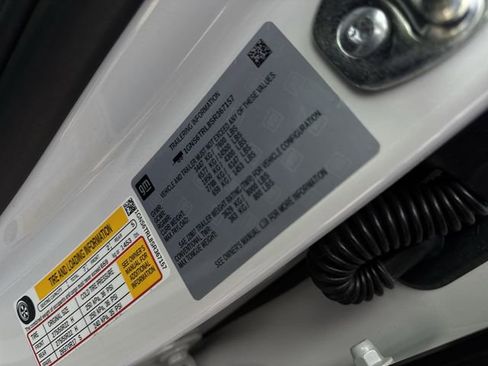 Used 2025 Chevrolet Tahoe High Country image 35