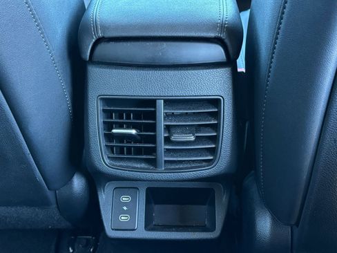 Used 2025 Kia Seltos S image 29