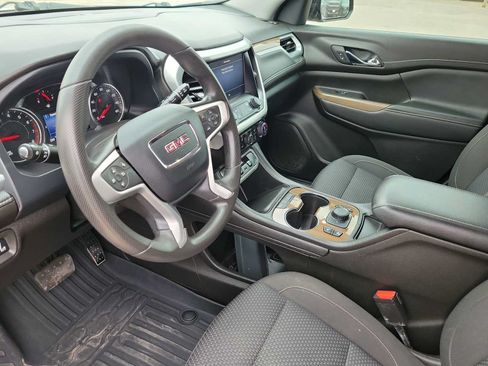 Used 2023 GMC Acadia SLE w/ Driver Convenience Package FWD image 10
