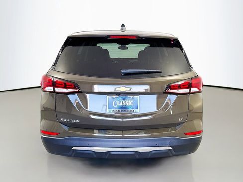 Used 2024 Chevrolet Equinox LT image 6
