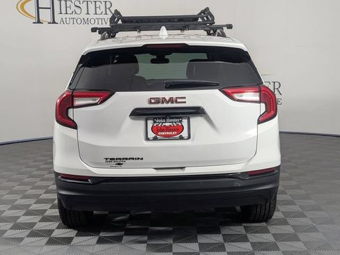 Used 2022 GMC Terrain SLT w/ Elevation Edition FWD image 6