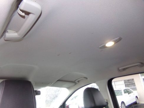 Used 2016 Ford Escape Titanium AWD/4WD image 14