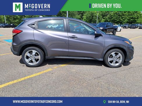 Used 2019 Honda HR-V LX image 6