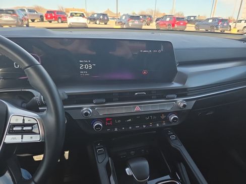 Used 2024 Kia Telluride S w/ S Sunroof Package image 12