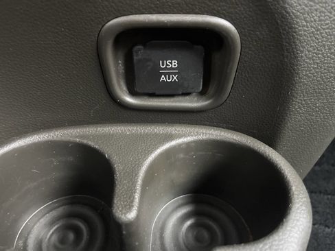 Used 2014 Nissan Cube 1.8 SL w/ SL Preferred Package image 23