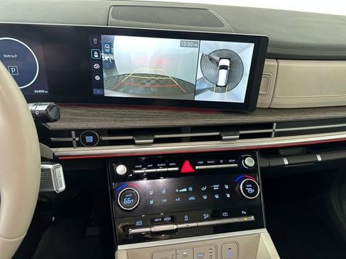 Used 2024 Hyundai Santa Fe Limited image 22