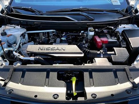 New 2026 Nissan Rogue SV FWD image 10