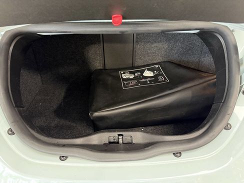 Used 2005 Volkswagen Beetle GLS FWD image 28