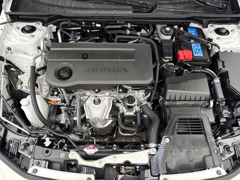 Certified 2025 Honda Civic Sport image 28